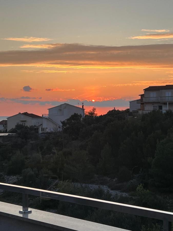 Luxury Laurus Penthouse With Awesome Sea View Primošten Exterior foto