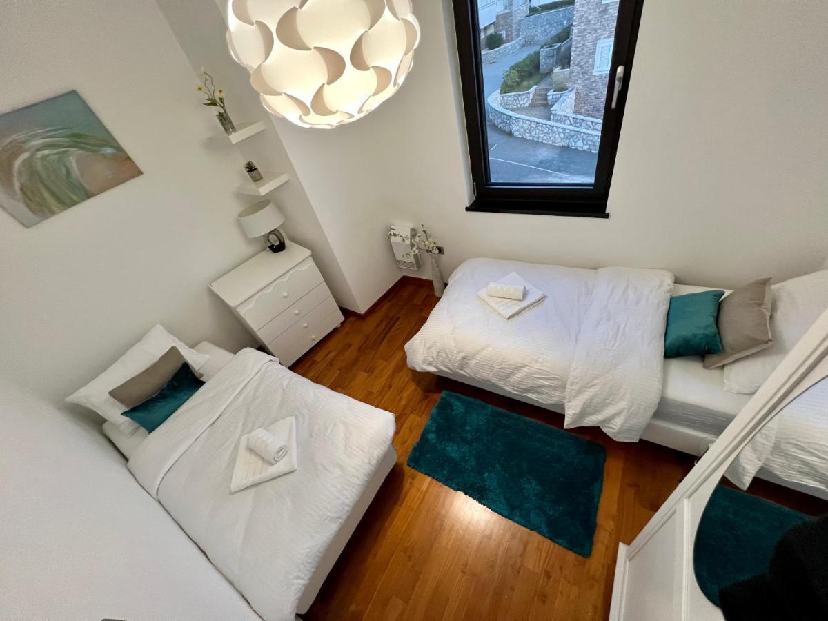 Luxury Laurus Penthouse With Awesome Sea View Primošten Exterior foto