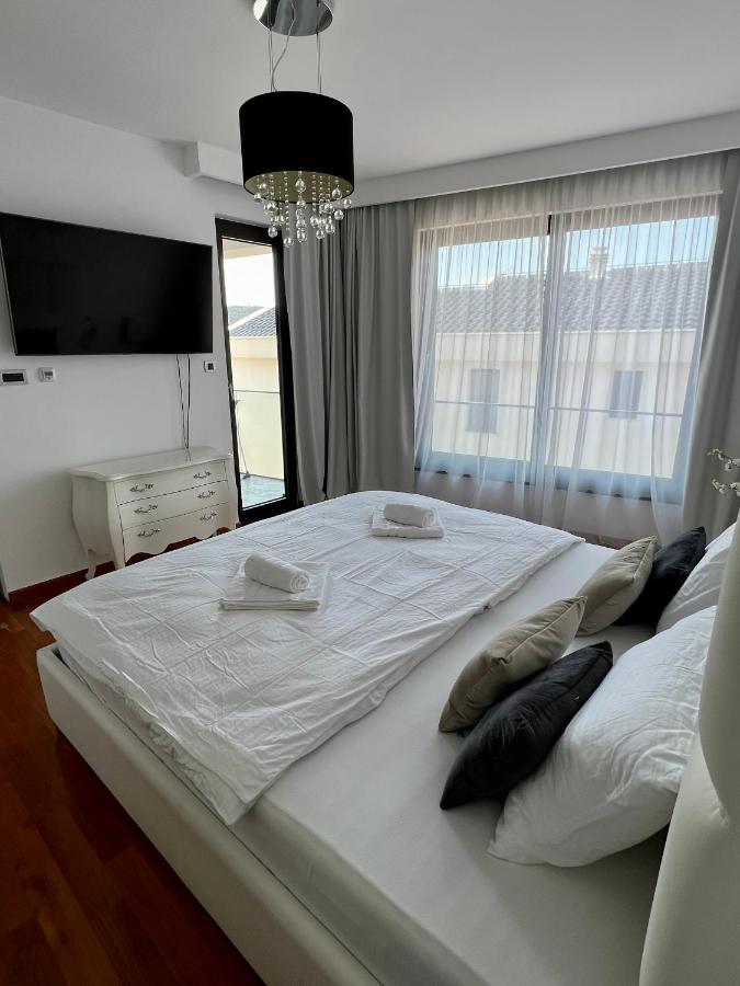 Luxury Laurus Penthouse With Awesome Sea View Primošten Exterior foto